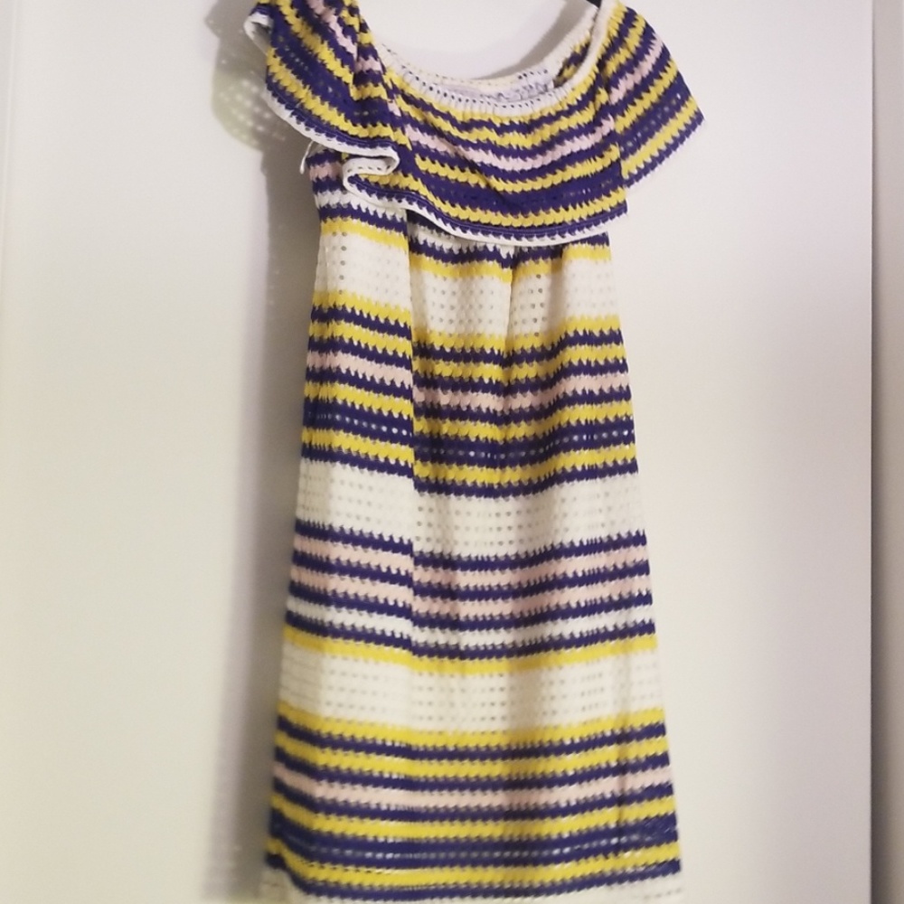 Off soulder dress perfect for spring / summer!